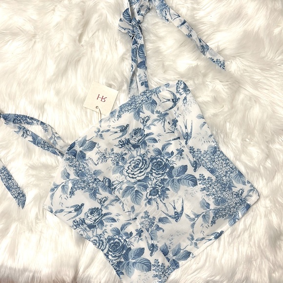 Rihoas Tops - The Tie Strap Smocked Floral Cami